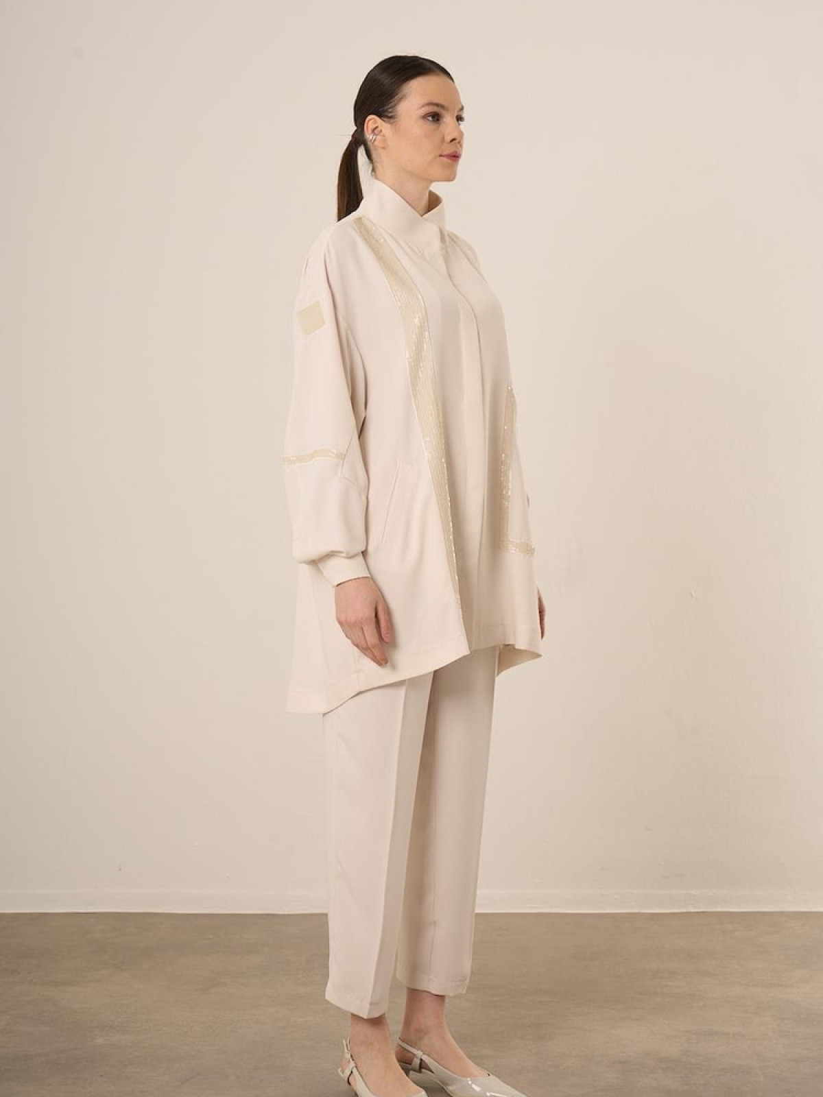 PAYET NAKIŞLI TAKIM-EKRU