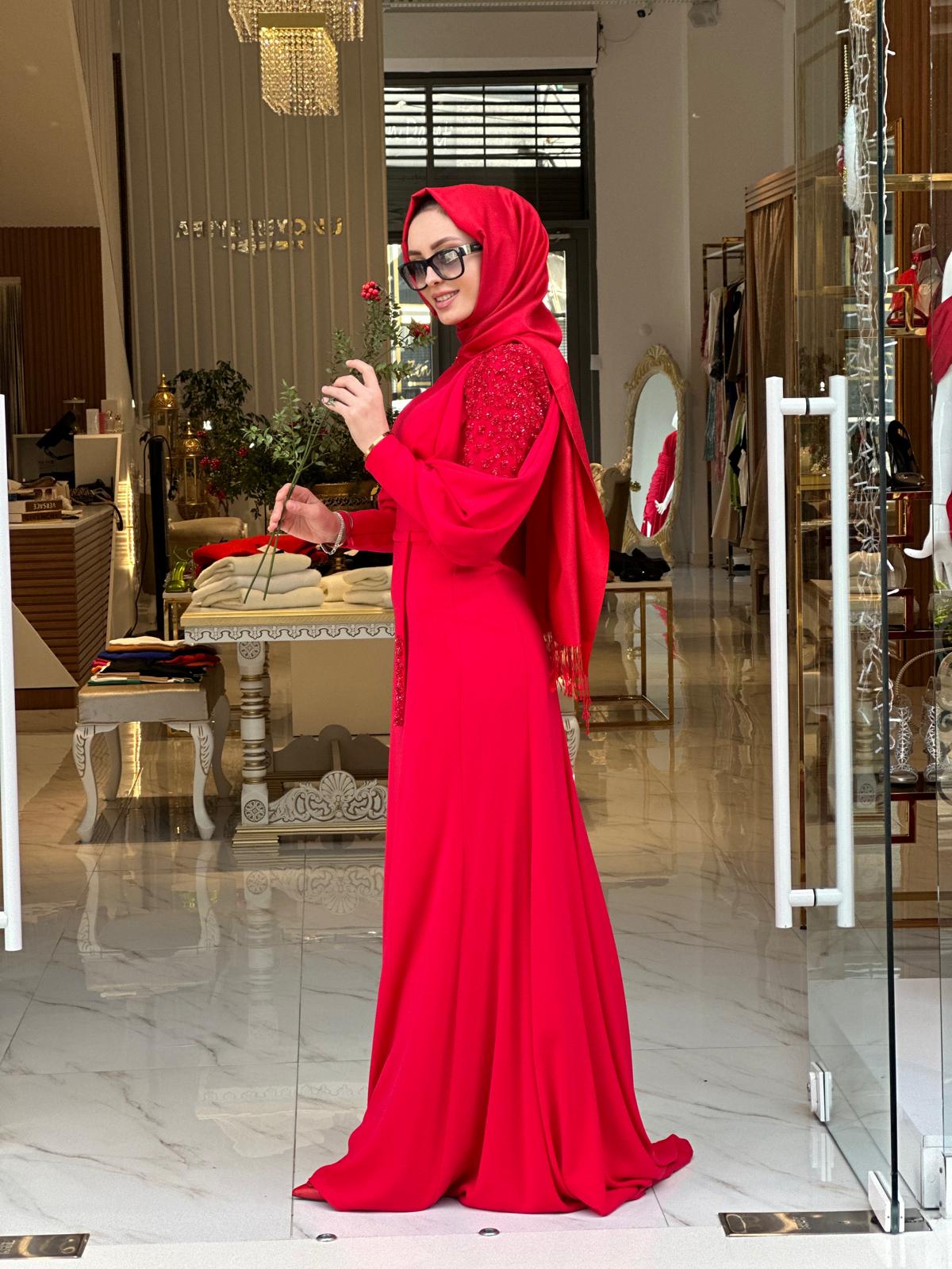 KENZEL TESETTÜR KIRMIZI ABİYE